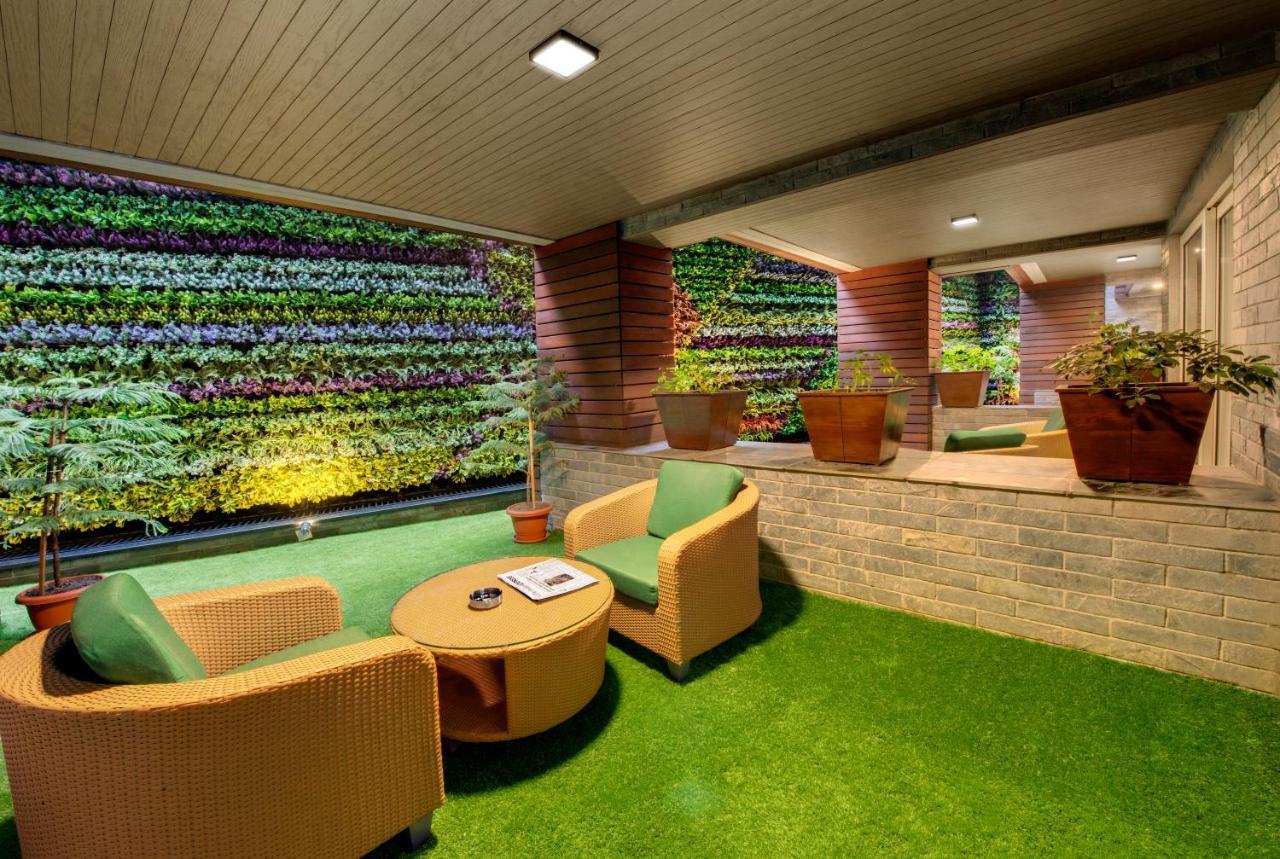 Marina- Shimla First Designer Boutique Hotel Kültér fotó